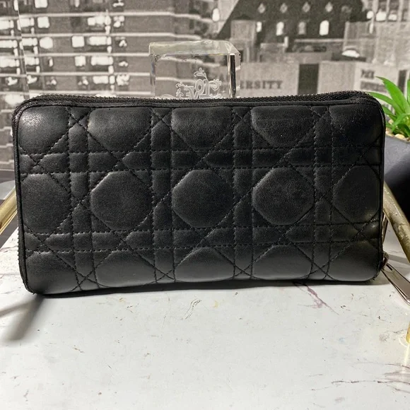 Authentic Christian Dior Cannage Leather Zippy Long Wallet - Picture 6 of 17